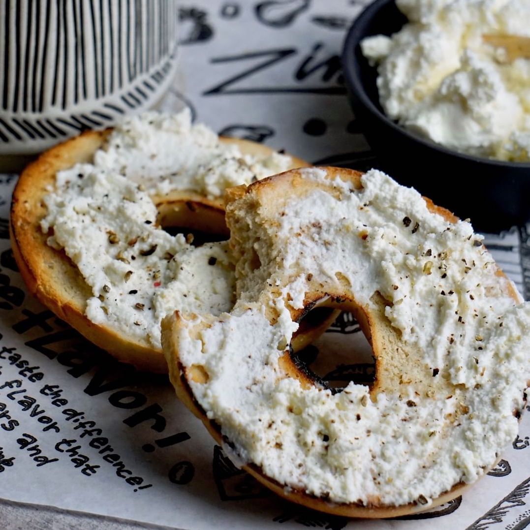 Zingerman's Everything Bagels with Cream Cheese