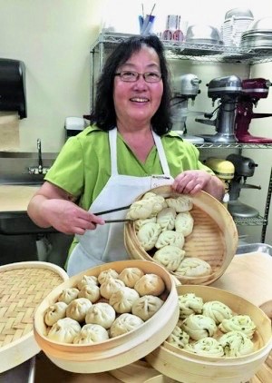 Zingerman's Chinese Steamed Buns making class